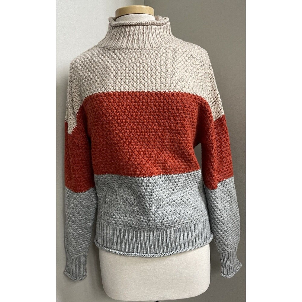 TCREW Ladies Small Fall Sweater Beige/Orange/Gray Mock Neck